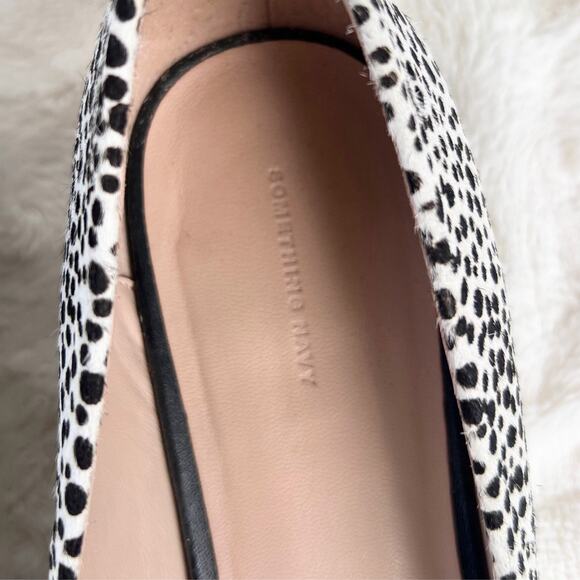 Something Navy Lily Spotted Pony Hair Flats Women’s 10 Animal Print Square Toe - Picture 6 of 9